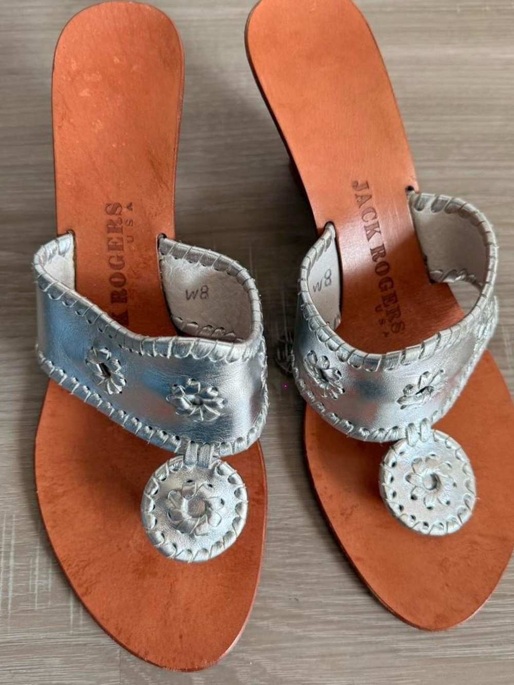 Vintage Jack Rogers Silver Metallic Leather Thong Sandals
